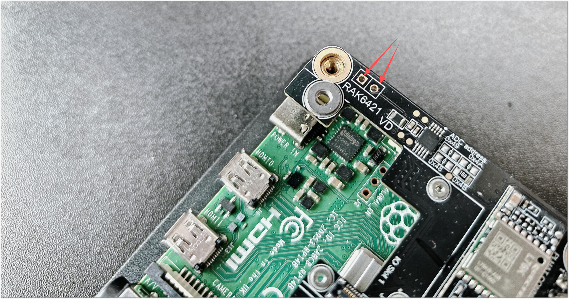 Short on the EEPROM Enable Pins